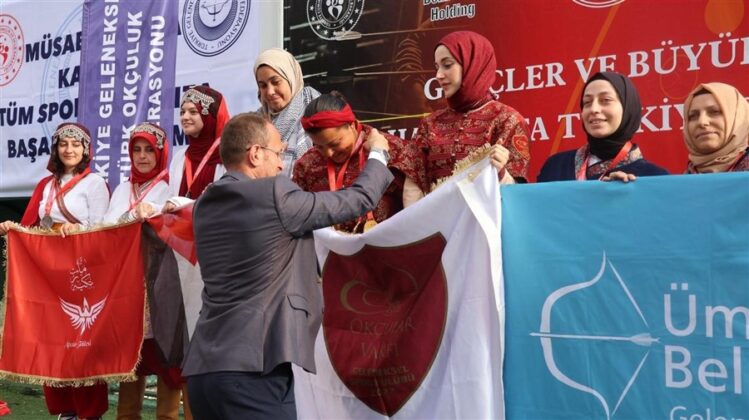 Amasya Puta T&uuml;rkiye Şampiyonası final atışlarında sporcular