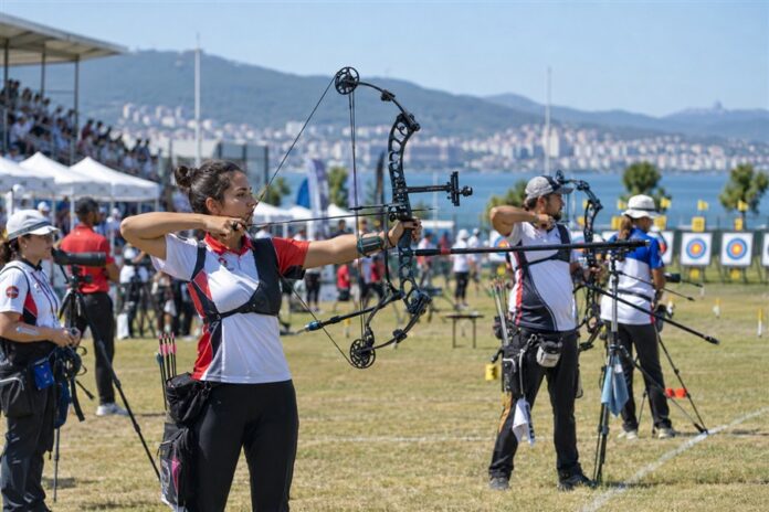 Samsun TSP 2 Makaralı Yay Finalleri Samsun TSP 2 makaralı yay final müsabakalarında sporcular