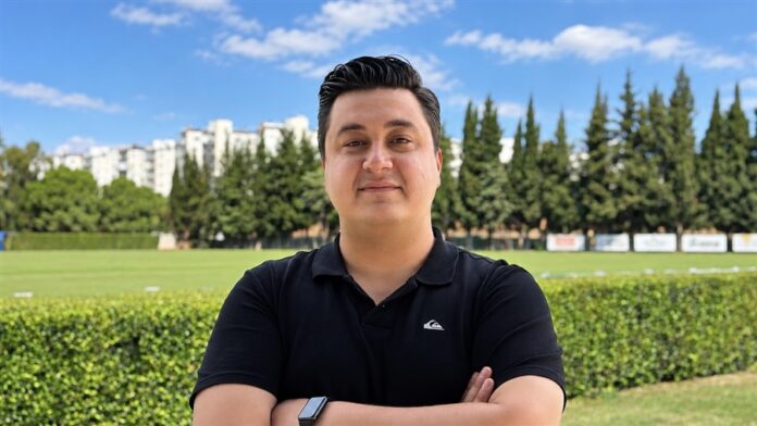 Serdar Bortay Maraş Suudi Arabistan Milli Takımı Serdar Bortay Maraş Suudi Arabistan Makaralı Yay Milli Takımı başantrenörü